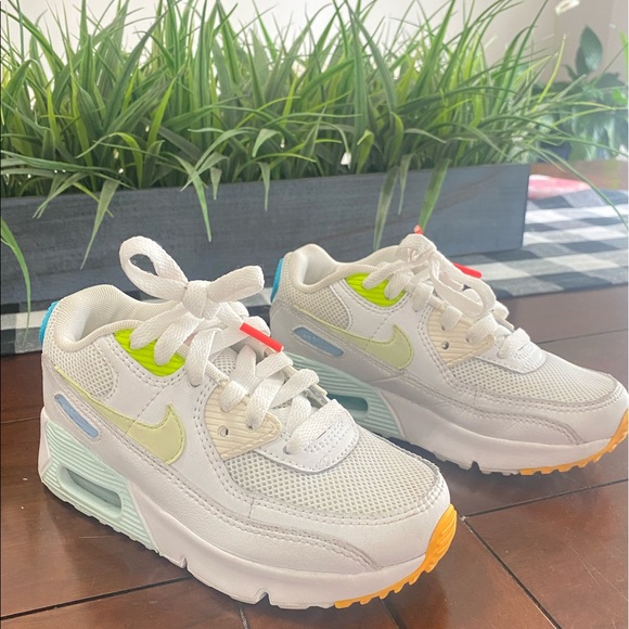 Nike Air Max 90 size 12 12C - Picture 2 of 5